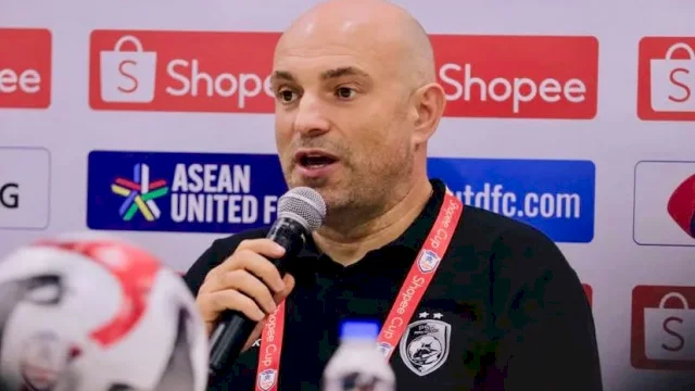 Bernardo Tavares saat masih menukangi PSM Makassar.