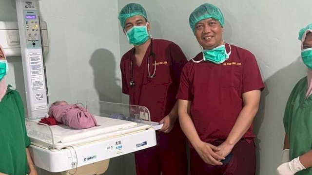 Kisah Tim Medis Unhas Tangani Ibu PEB Hingga Janin Lintang di Lokasi Bencana Aceh