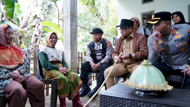 Wabup Gowa Temui Lima Warga yang Ditemukan Selamat Usai Tersesat di Hutan