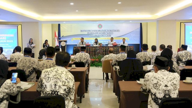 Buka KONKAB PGRI 2025, Bupati Gowa Tegaskan Kualitas Guru Tentukan Generasi Masa Depan