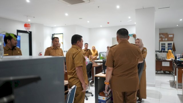 Wali Kota Makassar Sidak Kantor OPD, Temukan Ruangan Kosong hingga Gudang Tak Terawat