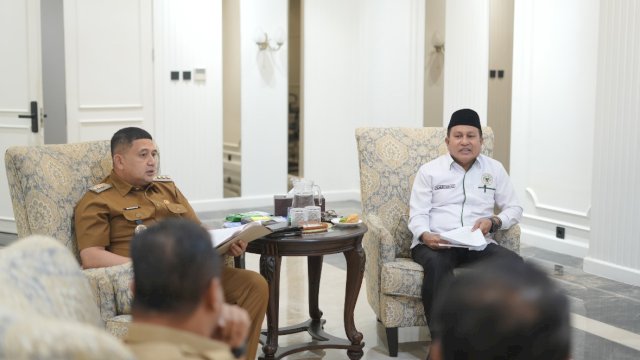 Rapat Koordinasi bersama Kementerian Agama Kota Makassar terkait Pembentukan Badan Wakaf Indonesia Kota Makassar, yang digelar di Kantor Wali Kota Makassar, Selasa (16/12/2025).