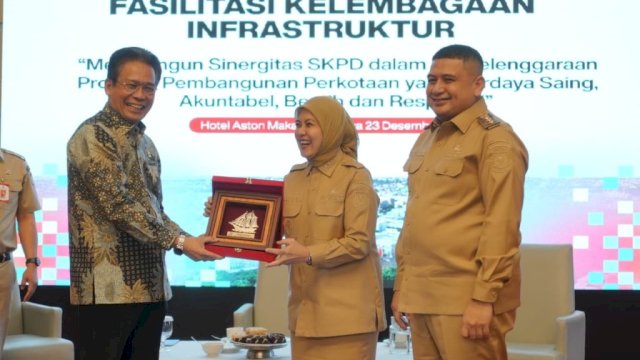 Fasilitasi Kelembagaan Infrastruktur bertajuk &ldquo;Membangun Sinergitas SKPD dalam Penyelenggaraan Program Pembangunan Perkotaan yang Berdaya Saing, Akuntabel, Bersih, dan Responsif.&rdquo;