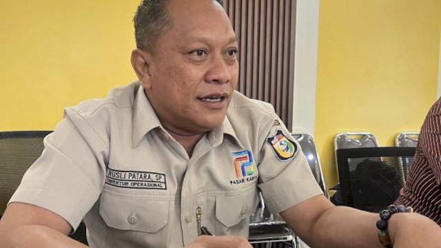 Direktur Operasional (Dirops) Perumda Pasar Makassar Raya, Rusli Patara