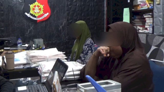 Pura-pura Belanja, Dua Emak-emak Gasak Dua Lusin Pakaian di Butik Makassar