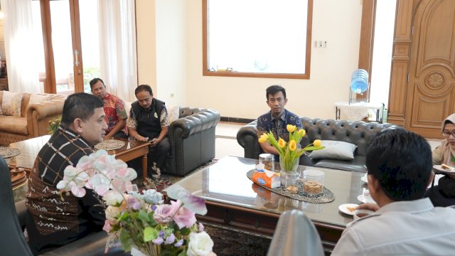 Kurangi Sampah ke TPA, KLH Apresiasi Aktivasi Bank Sampah dan TPS 3R di Makassar