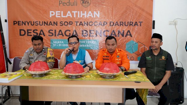Pelatihan Penyusunan Standar Operasional Prosedur (SOP) Tanggap Darurat di Kelurahan Katimbang, Kecamatan Biringkanaya, Selasa (10/2).