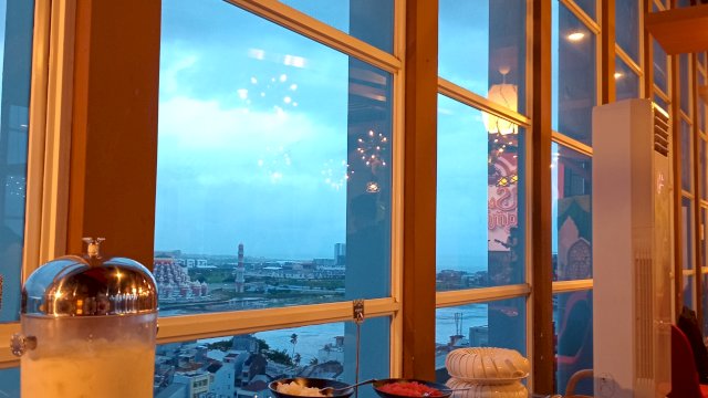 ON20 Hall & Dine Aston Makassar
