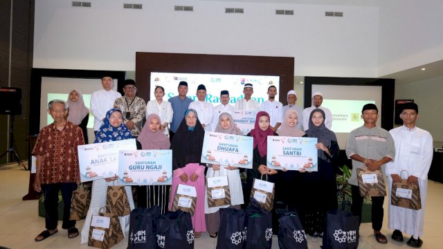PLN Group Suluttenggo Salurkan Santunan Ramadan untuk 92 Penerima Manfaat di Banggai