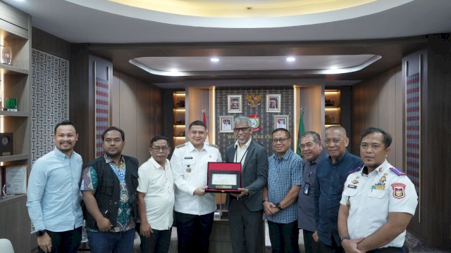 Pelindo dan Pemkot Makassar Perkuat Sinergi: Bangun Taman Km 0 hingga Penataan Parkir Truk