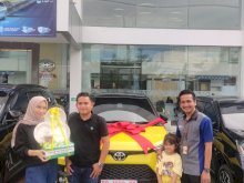 Gak Cuma Gaya, Toyota Raize Resmi Jadi SUV Compact Paling 'Laku' di Awal 2026