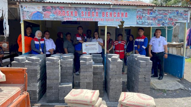 Dukung Pemulihan Pasca-Gempa Bitung, Pertamina Salurkan Bantuan Material Bangunan