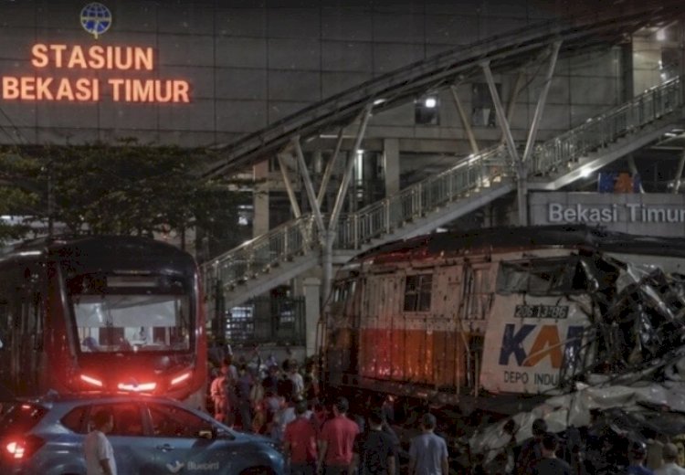Tragedi Berdarah di Bekasi Timur: Tabrakan KRL dan KA Argo Bromo Anggrek, 14 Orang Tewas