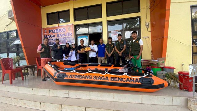 Selain penyediaan peralatan evakuasi seperti perahu karet dan APD, PLN UIP Sulawesi memberikan bantuan berupa penyusunan SOP tanggap darurat, Pembentukan dan penguatan KSB, Pembangunan fasilitas MCK dan air bersih bagi warga Kelurahan Katimbang
