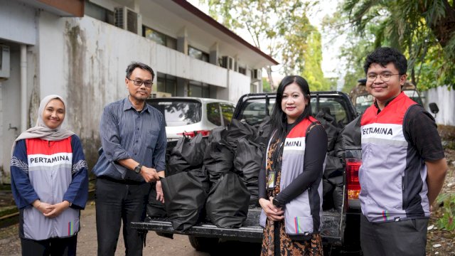 Sambut May Day 2026, Pertamina Patra Niaga Sulawesi Salurkan Ratusan Paket Sembako