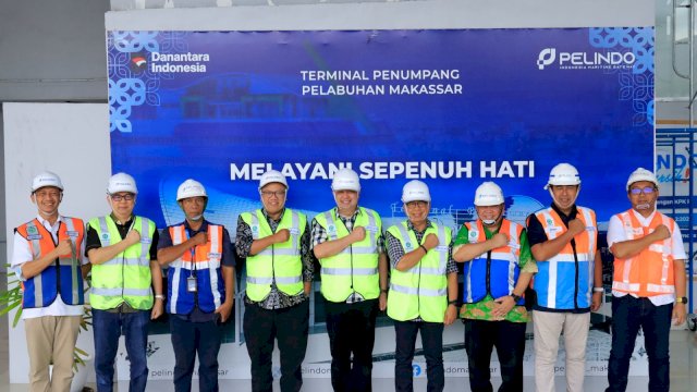 Dirut Pelindo Pantau Langsung Operasional dan Standar HSSE di Makassar