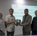 Tingkatkan Kompetensi Lulusan, Kalla Institute Teken MoU dengan PT Tatanara Logos Strategis