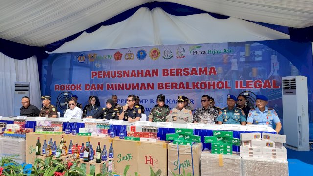 Kegiatan ini digelar di Lapangan BDK Makassar, Kompleks GKN Makassar, Jalan Urip Sumoharjo KM 4, pada Kamis (7/5/2026).
