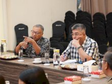 Dirut Pelindo Tinjau Operasional di Makassar, Tekankan Sinergi dan Efisiensi