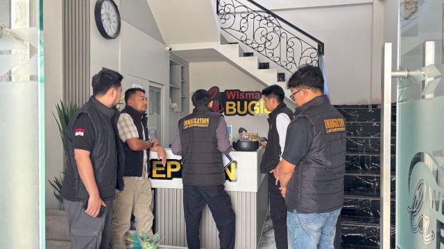 Gelar Operasi di Sidrap, Imigrasi Parepare Tertibkan Pelaporan Orang Asing Lewat APOA