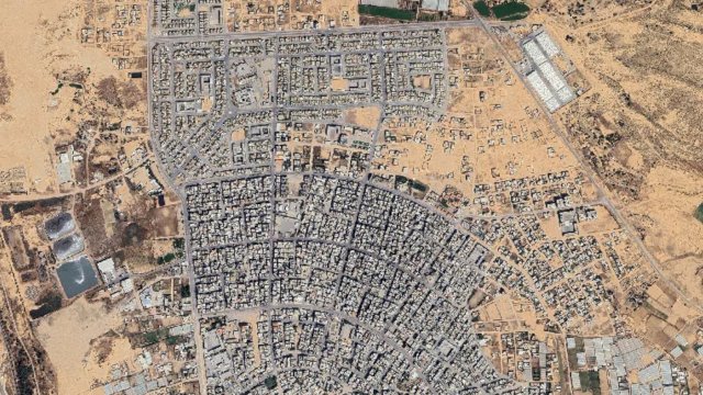 Citra satelit yang dirilis Al Jazeera memperlihatkan bentang alam dan infrastruktur sipil di wilayah Gaza sebelum mengalami pelenyapan sistematis akibat perluasan kendali militer Israel. (Foto: Al Jazeera via portalmedia.id)