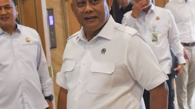Kepala Badan Gizi Nasional (BGN), Dadan Hindayana, saat menghadiri sebuah agenda kerja. Jabatan Kepala BGN kini resmi dilaporkan mengalami perombakan mendadak oleh pemerintah pusat menyusul langkah evaluasi kerja, Selasa (2/6/2026).