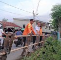 Pimpin Pembersihan Kanal Bara-Baraya Timur, Kalak BPBD Makassar Muhammad Fadli Tahar Respons Arahan Wali Kota