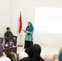 Ketua TP PKK Makassar Melinda Aksa Ajak Kader Jadi Pelopor Keluarga Cerdas Berinternet