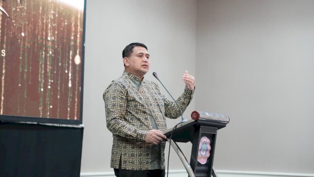 Wali Kota Makassar Munafri Arifuddin menekankan pentingnya kurikulum berbasis kearifan lokal dan adab saat menghadiri acara Celebration Bosowa School Makassar di Hotel Aryaduta, Sabtu (6/6/2026).
