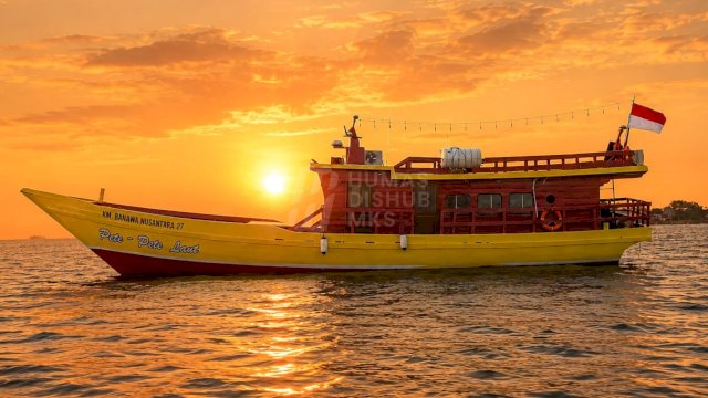 Armada kapal operasional milik Dishub Makassar yang siap mengarungi lautan sebagai moda transportasi massal "Pete-pete Laut" bagi masyarakat kepulauan. (Foto: Dok. Humas Dishub MKS / portalmedia.id)