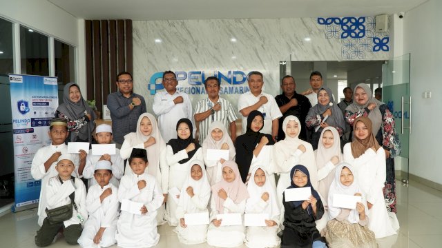 Pelindo Salurkan Santunan untuk Anak Yatim di Samarinda