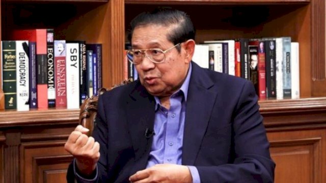 Kilas balik kebijakan Presiden ke-6 RI, Susilo Bambang Yudhoyono (SBY), yang pernah menaikkan akumulasi harga BBM hingga 140% menjadi bukti nyata ketatnya pengelolaan fiskal di tengah krisis energi dunia.