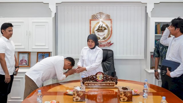 Wakil Wali Kota Makassar, Aliyah Mustika Ilham, menerima dengan hangat kunjungan audiensi pengurus Komunitas Balance Bike Makassar di Ruang Rapat Wakil Wali Kota, Rabu (1/4/2026), guna mematangkan kesiapan Pushbike Championship Nasional 2026.