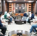 Pemkot Makassar-Telkomsel Jajaki Kerja Sama Program Digitalisasi Sekolah