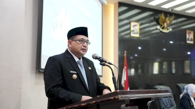 Wali Kota Makassar Munafri Arifuddin saat menyampaikan sambutan dalam Rapat Paripurna DPRD Kota Makassar, menegaskan komitmen eksekutif untuk menindaklanjuti aspirasi reses dewan demi pembangunan yang tepat sasaran.