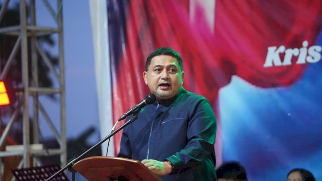 Wali Kota Makassar, Munafri Arifuddin, membawakan pesan damai dan toleransi saat memberikan sambutan dalam Perayaan Paskah dan HUT ke-23 KPI Gereja Toraja Jemaat Tamalanrea, Sabtu (25/4/2026).