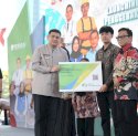 Pemkot Makassar Cetak Sejarah, Tanggung Jaminan Hari Tua Bagi 45 Ribu Pekerja Rentan