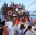 Momen Berkesan IGS 2026, Delegasi Internasional Nikmati Sunset dan Kuliner Khas di Atas Kapal Pinisi