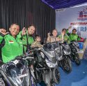 Pertamina Bagikan 25 Unit Motor Kepada Pemenang Program Boom Periode 1