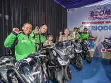 Pertamina Bagikan 25 Unit Motor Kepada Pemenang Program Boom Periode 1