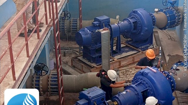 Plt Direktur Utama PDAM Makassar, Andi Syahrum Makkurade, meninjau langsung uji coba pengoperasian pompa intake baru di kawasan Waduk Nipa-Nipa, Manggala, Selasa (30/6/2026).