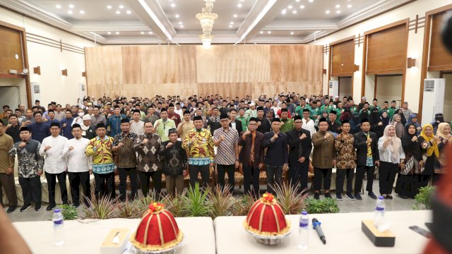Sebanyak 450 muballigh dan imam kelurahan mengikuti Bimbingan dan Pelatihan yang diselenggarakan Bagian Kesra Setda Kota Makassar selama tujuh hari.