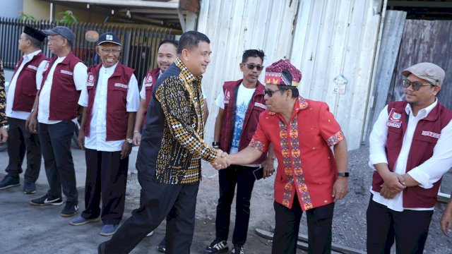 Wali Kota Makassar, Munafri Arifuddin, bersama Menteri Agama RI Nasaruddin Umar saat pencanangan dan peletakan batu pertama pembangunan Gerbang Moderasi Indonesia di kawasan Bumi Tamalanrea Permai (BTP).