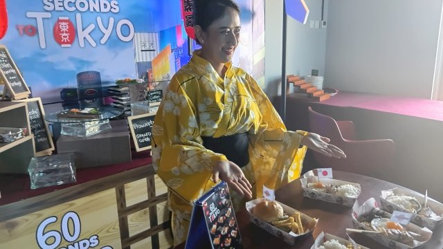 Aston Makassar Luncurkan "60 Seconds to Tokyo", Hadirkan Kelezatan Japanese Street Food Autentik