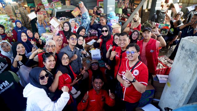 Andi Tenri Uji Galang Kolaborasi Lintas Elemen, Salurkan Bantuan bagi Korban Kebakaran Tallo
