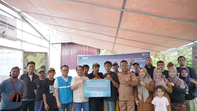 Menjelang HUT ke-81 RI, PLN UIP Sulawesi Dorong Kemandirian Tani Kopi Batui Oishii lewat Program Hilirisasi