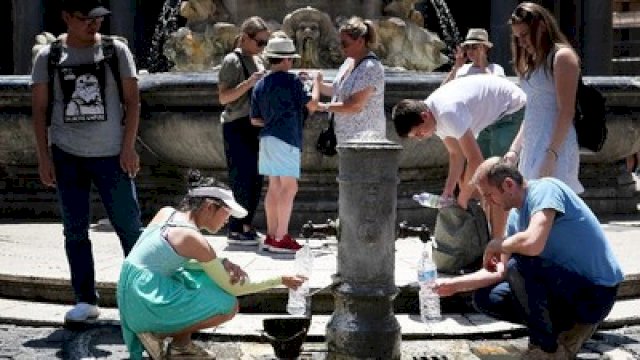 Gelombang Panas Terjang Eropa, Wisatawan Dibuat Pusing Hotel Tanpa AC