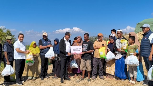 Rampungnya fase perbaikan infrastruktur ini dilanjutkan dengan penguatan layanan serta penyaluran bantuan kemanusiaan bagi masyarakat terdampak.