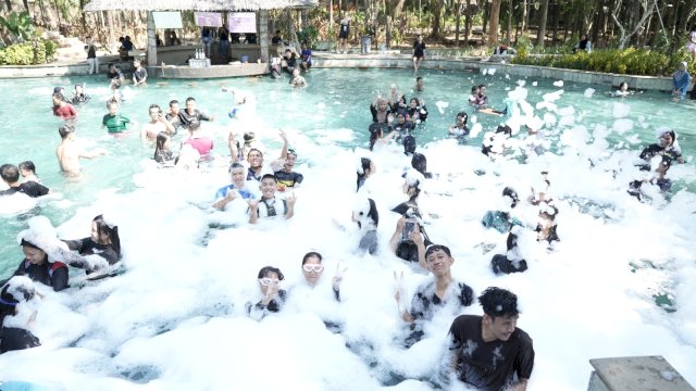 Bugis Waterpark Adventure Gelar Funventure Special Experience, Hadirkan Party Foam dan DJ Experience