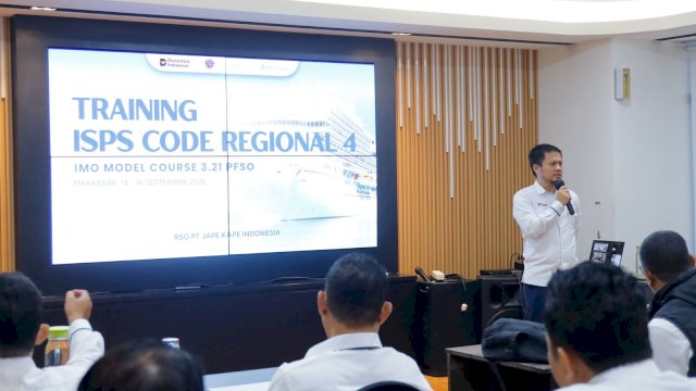 Kegiatan yang bekerja sama dengan Recognized Security Organization (RSO) PT Jape Kape Indonesia tersebut dilaksanakan selama tiga (3) hari di Kantor Pelindo Regional 4, Makassar, mulai Senin (14/9/2026).